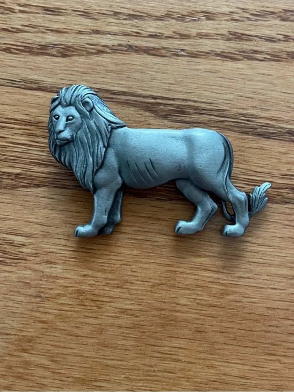 JJ Jonette Majestic Lion Brooch Vintage Statement Pin Regal Safari Core